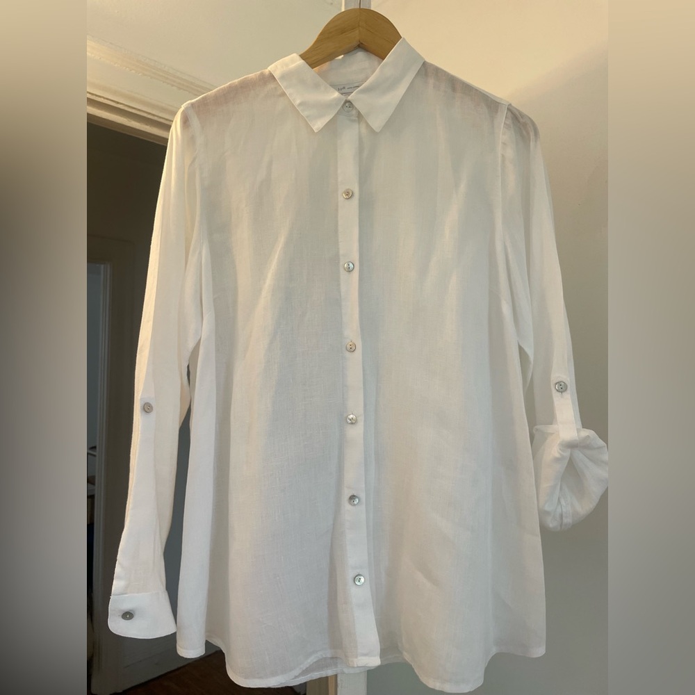 J. Jill White 100% Linen Blouse (size M)